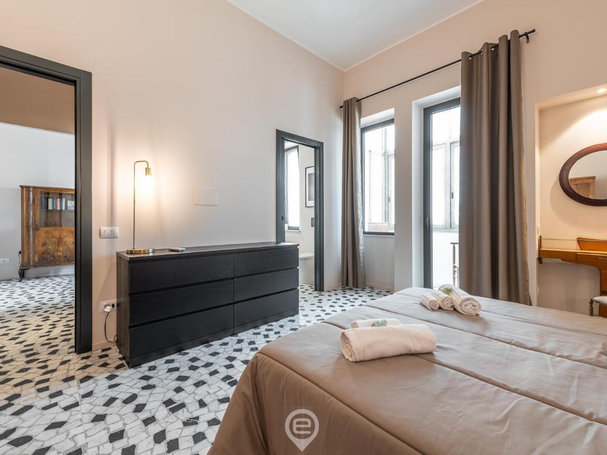 Harbor View Apartment Cagliari Esterno foto